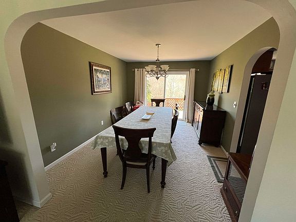 5th image of 188 Oak Dr