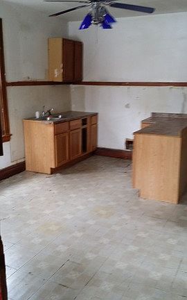 3rd image of 7005 S Washtenaw Ave