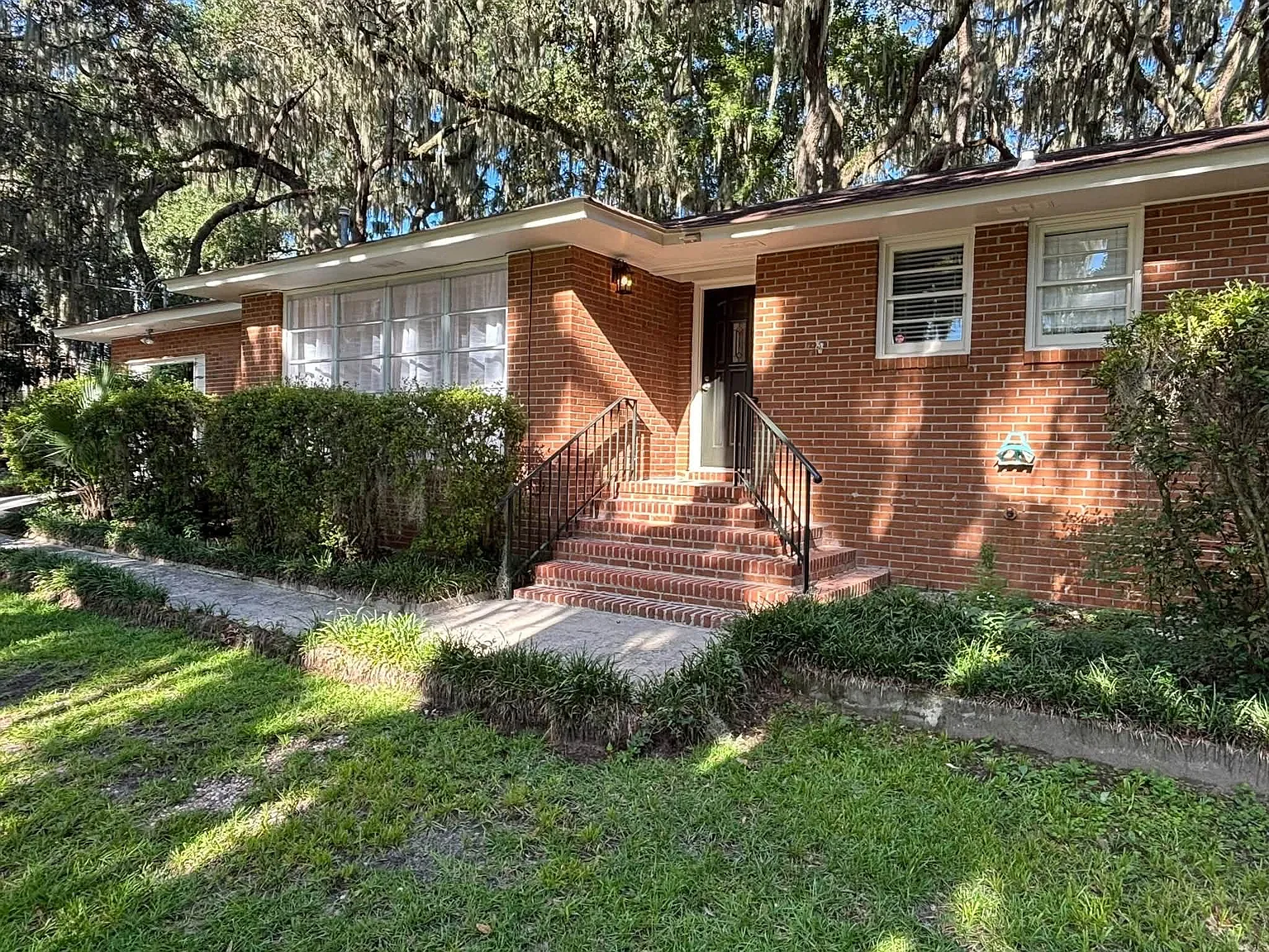 3 bed, 1672 sqft, $2,500 — Photo 3