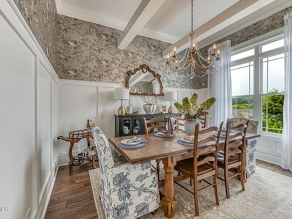 4th image of 109 Countryside Dr