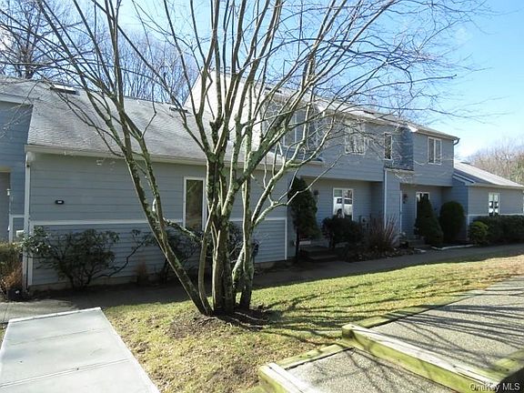 2nd image of 58 Maple Hill Dr