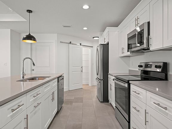 2nd image of 1392 San Cristobal Ave