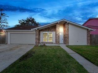 3876 Greenbriar Ln, Harvey, LA 70058