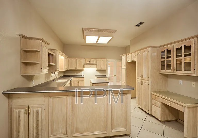 1309 Summerfield Ln — Photo 11