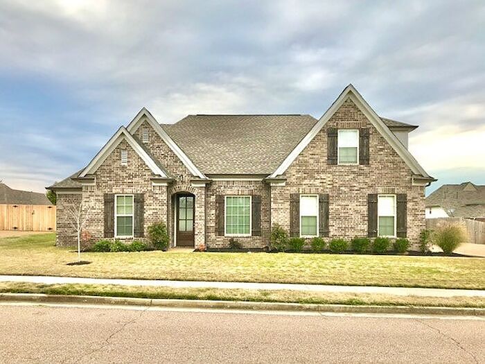 1st image of 5385 Riverstone Dr