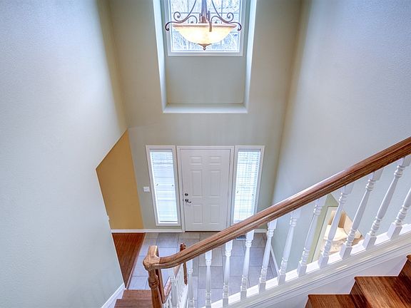 3rd image of 2754 N N St