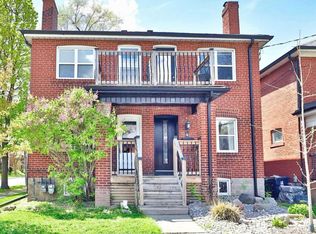 4 Belle Ayre Blvd, Toronto, ON M4S 2P7