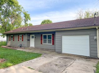 908 W Pine St, Columbus, KS 66725