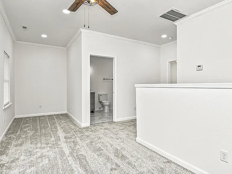 2207 N Kellett Ave — Photo 20