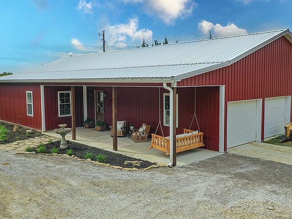 4th image of 1301 Persimmon Ridge Rd