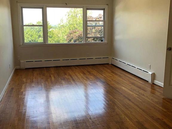 2nd image of 46 Hancock Ave