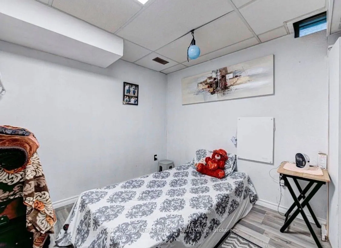 2 bed, $1,650 — Photo 4