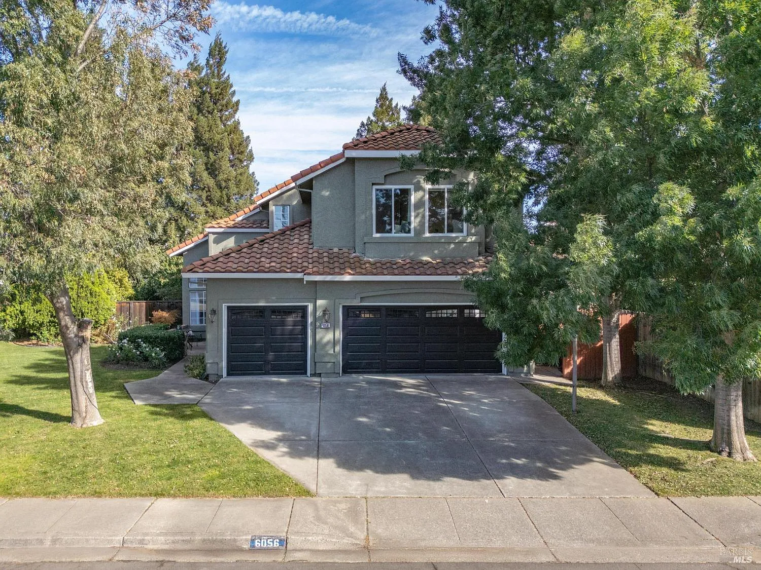 6056 Vanden Road photo 1