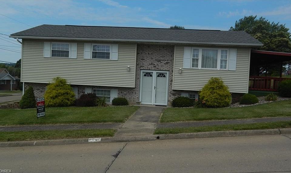 1st image of 2052 Capital Dr