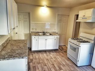 12 Wallace Ave #1, Warwick, RI 02886