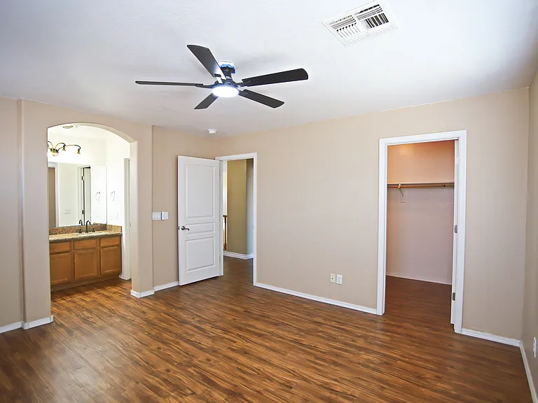 512 E Rainbow Dr — Photo 20