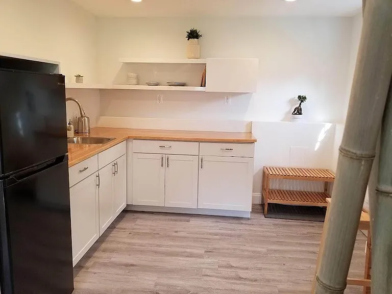 5403 Norlinda Cir #B — Photo 3