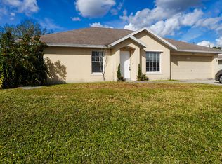 773 SE Atlantus Ave, Port Saint Lucie, FL 34983