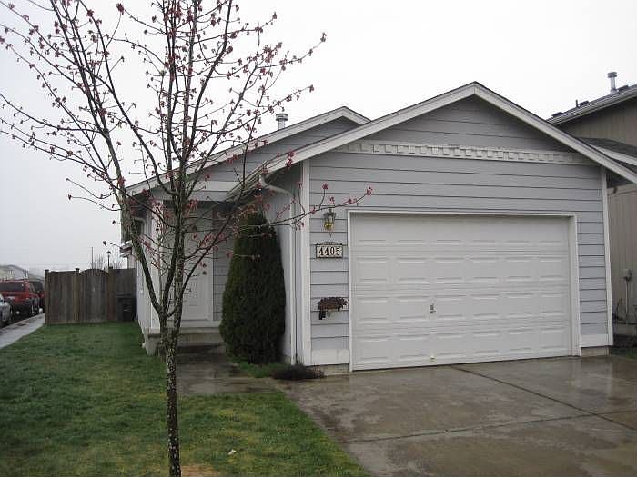 1st image of 4405 148th St NE