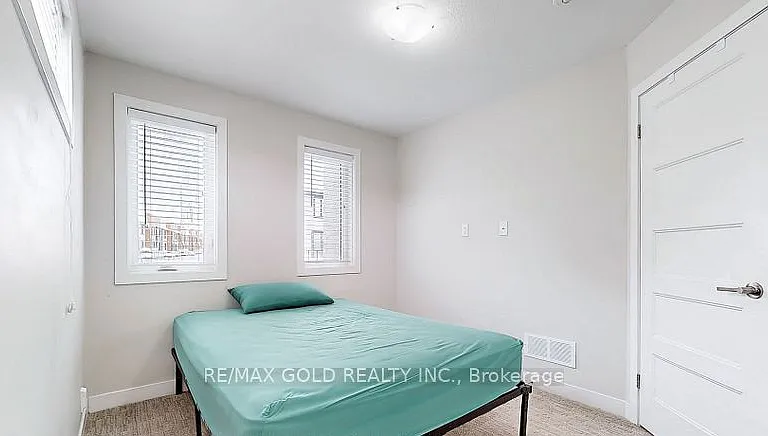 997 West Village Sq — Photo 30
