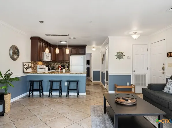 730 E Mather St Unit L301, New Braunfels, TX 78130