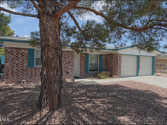 2nd image of 1021 Mohegan Ln