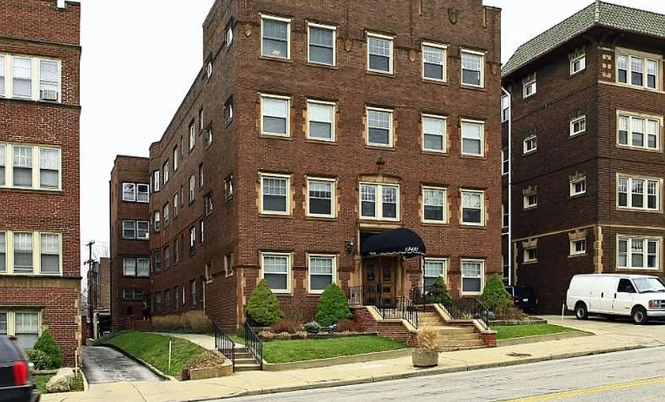 1st image of 12479 Cedar Rd Unit 301