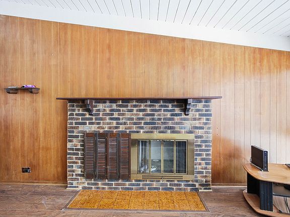 5th image of 529 W Creekwood Dr