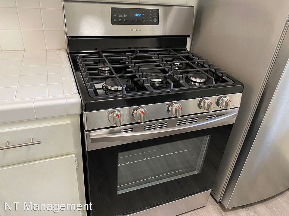 1st image of 3730 S Sepulveda Blvd APT 101