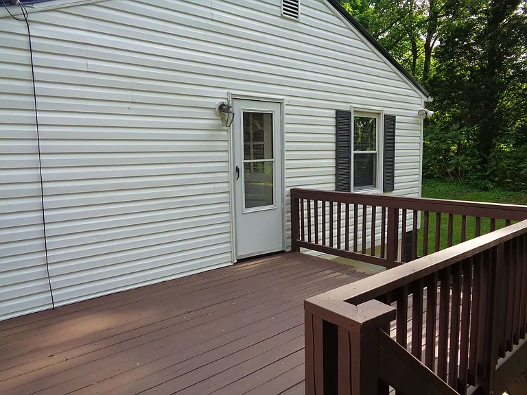 135 Lindbergh St — Photo 13