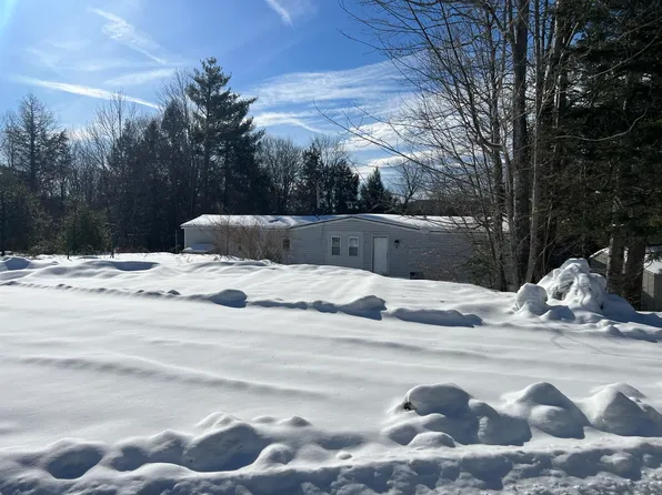 10 Well Drive, Canaan, NH 03741