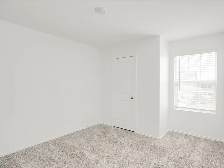 13520 Knights Branch Dr — Photo 14