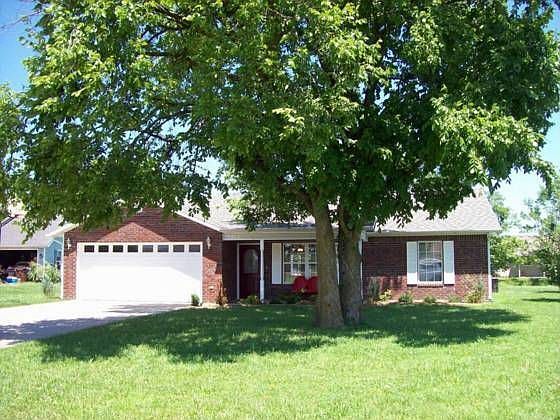 2nd image of 2864 Colton Cv