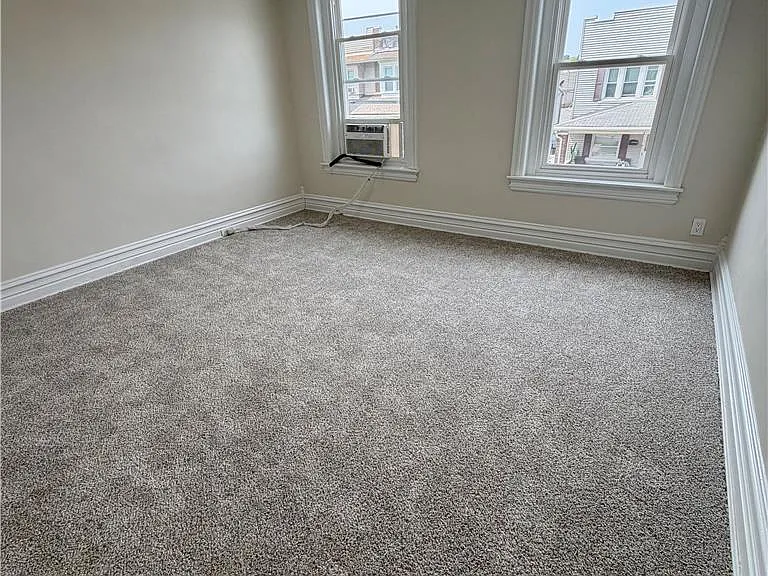 129 N Ellsworth St — Photo 16