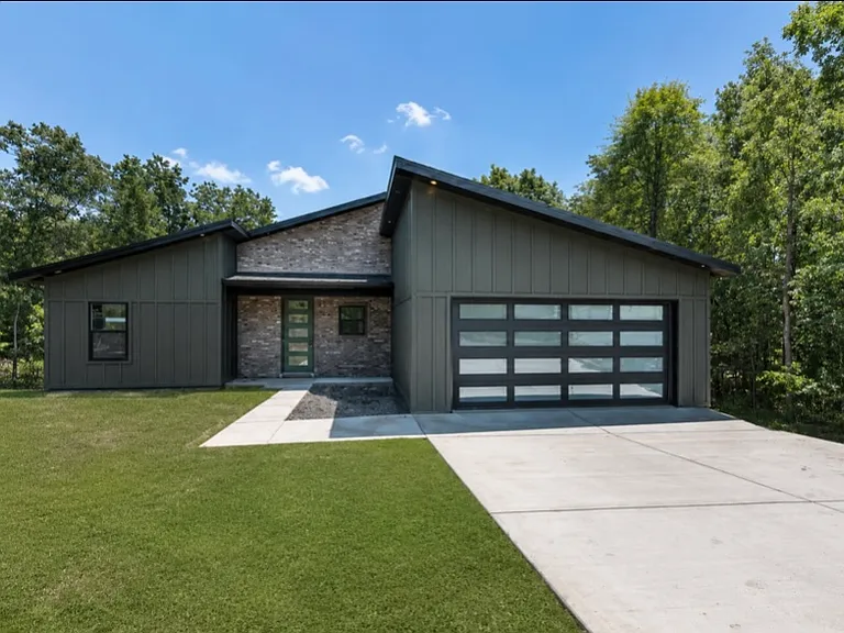 9 Lincluden Ln — Photo 11
