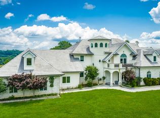 3800 University Dr, Ooltewah, TN 37363