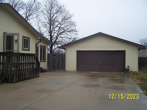 5th image of 1716 Avenue M