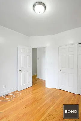 Rented by Bond New York | media 22