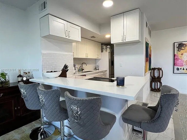 880 NE 69th St #11M — Photo 11