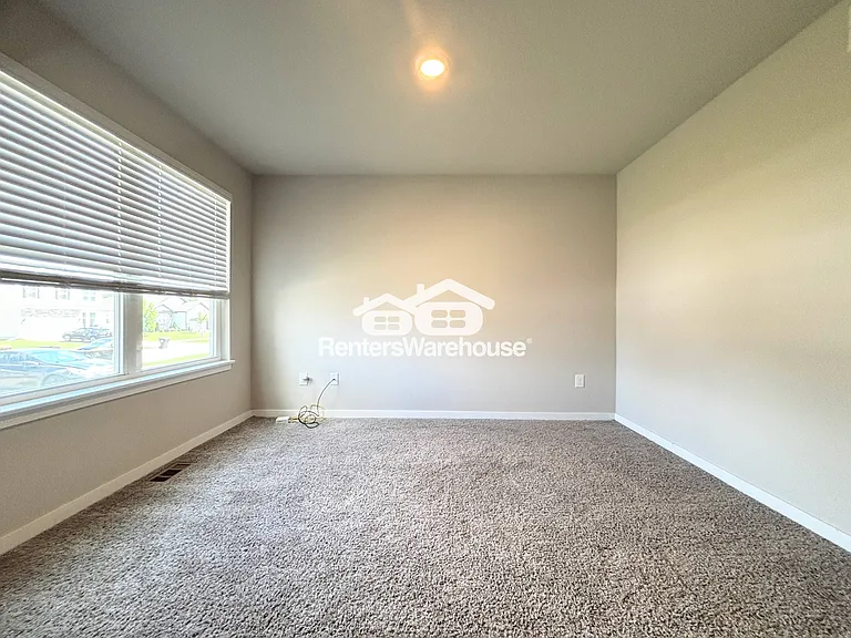 150 Dakota Cir — Photo 15