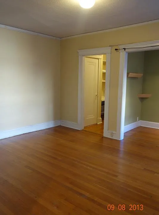 118 Riverway #27