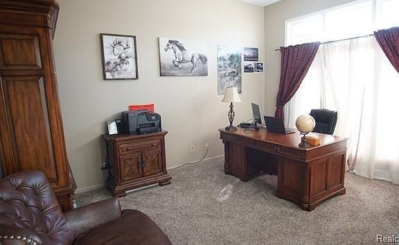 4th image of 47996 River Way Ct