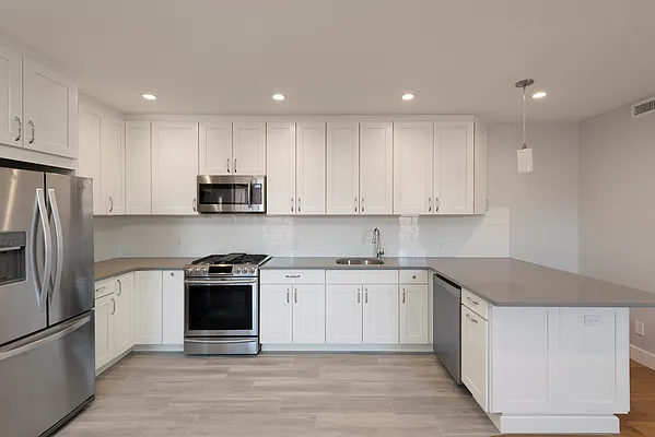 Rented by Compass | media 2