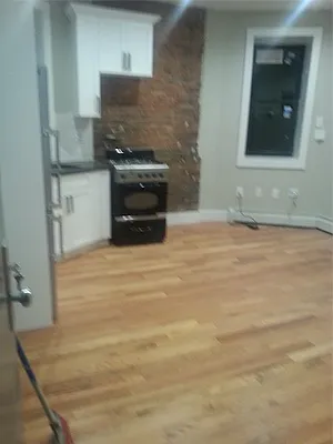 Rented by Elite NY Holdings | media 39