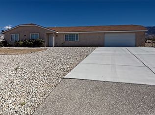 32723 Sapphire Rd, Lucerne Valley, CA 92356