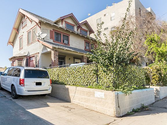 4th image of 181 S Virgil Ave