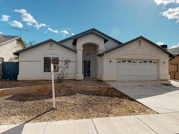 2nd image of 10361 E 36th Pl