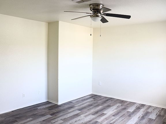 2nd image of 4420 Buena Loma Way APT C