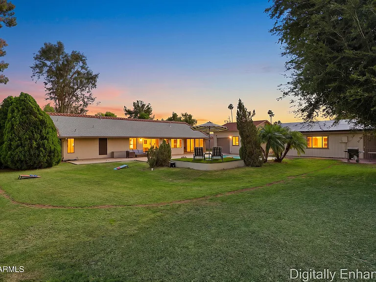 10432 W Avalon Dr — Photo 6