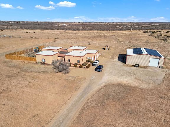 3rd image of 1219 S Moss Lake Rd